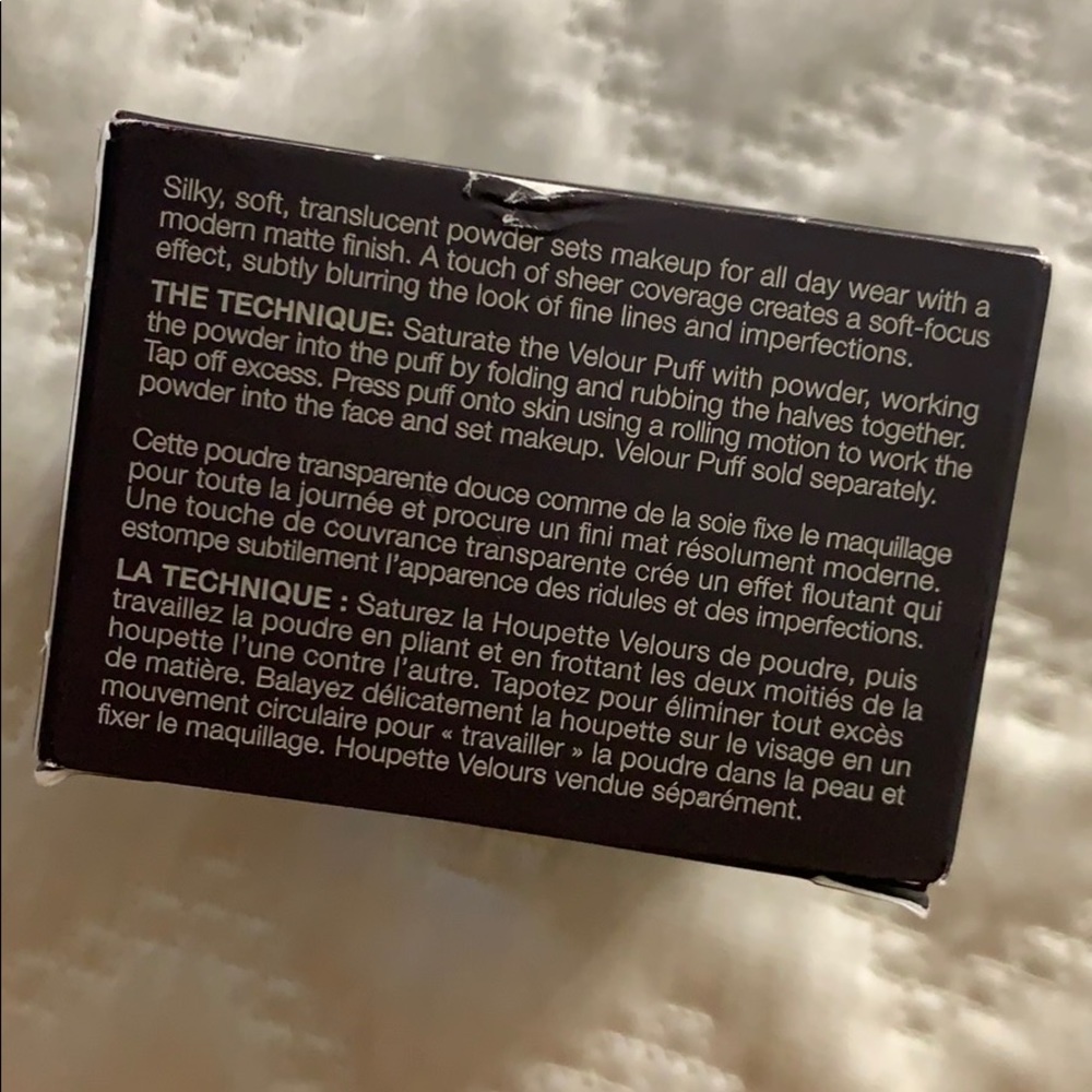 Translucent Powder - Picture 3 of 3
